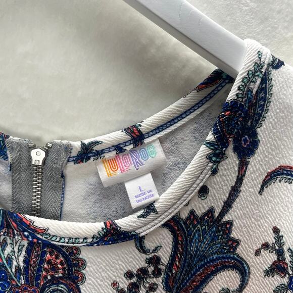 LuLaRoe Amelia Fit & Flare Stretch Dress Blue Ombre Floral Paisley Pockets Large - Picture 8 of 11